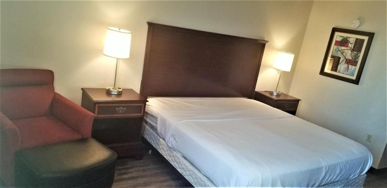 Madison Inn & Suites Экстерьер фото